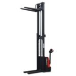 Фото 22 - Самоходный Штабелер AX-3616 OXLIFT 3,6 м 1600 кг.