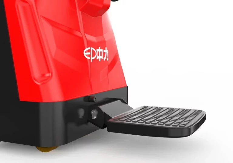 Фото 6 - Штабелер электрический самоходный EP Equipment ESR151 (LI-ION, 2W300, с платформой без поручней).