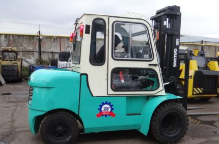 Вилочный погрузчик Dalian CPCD50QDB